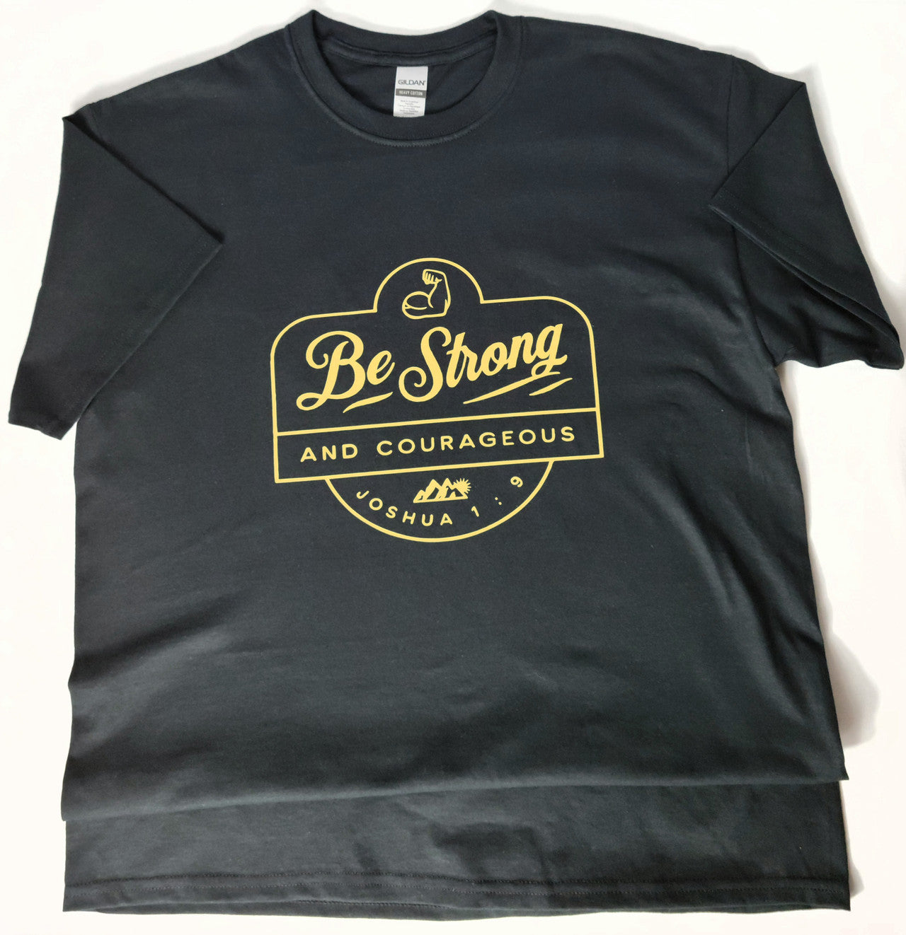 Be Strong & Courageous - Short Sleeve (T-Shirt)