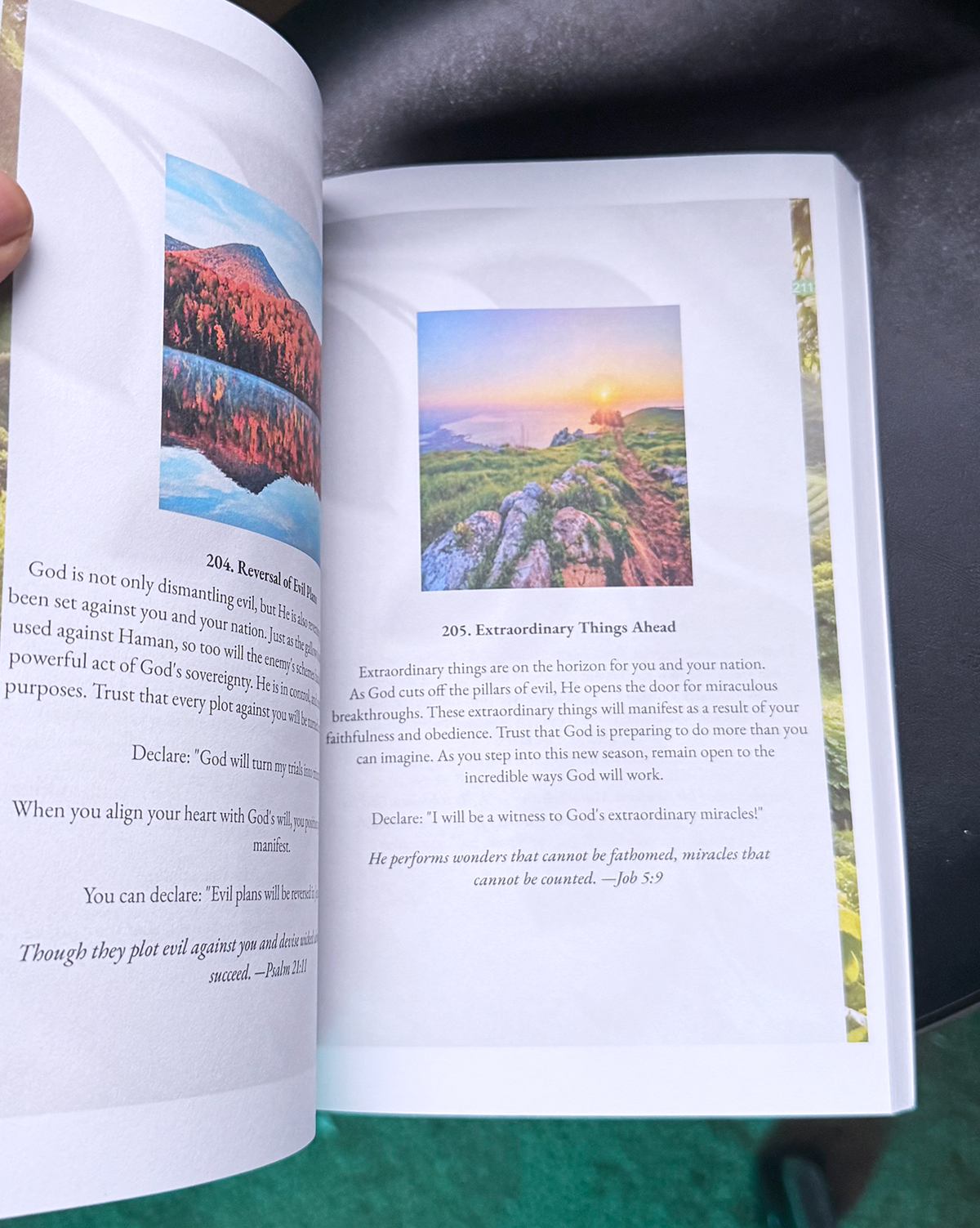 It’s A New Day Prophetic Devotional: 365 Days of Prophetic Encounter With God